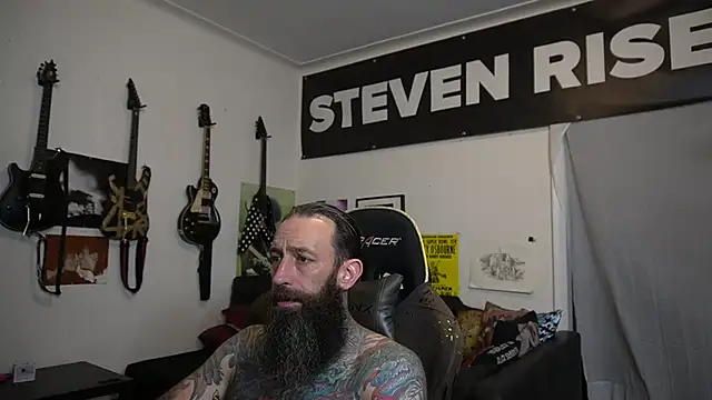 Živý XXX chat StevenRiseNYC