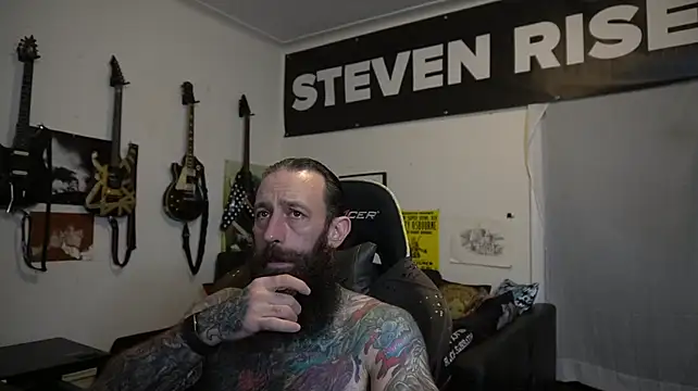הופעת וובקאם של StevenRiseNYC