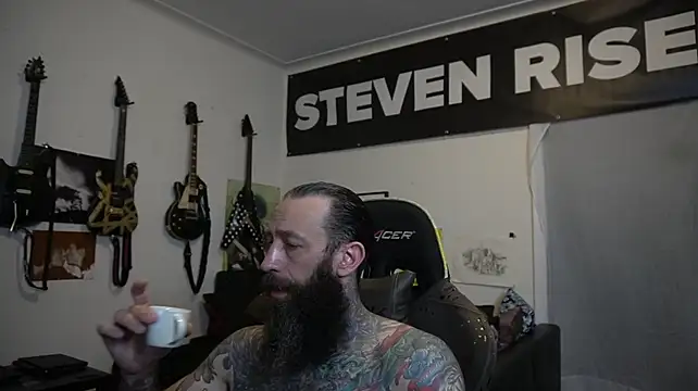 StevenRiseNYCn Webbikameraesitys