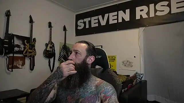 הופעת וובקאם של StevenRiseNYC