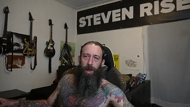 โชว์เว็บแคมของ StevenRiseNYC