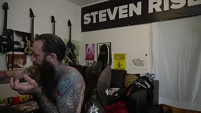 StevenRiseNYCのウェブカメラショー