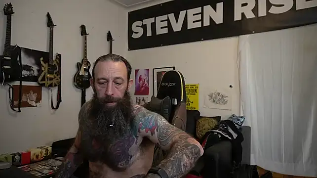 הופעת וובקאם של StevenRiseNYC