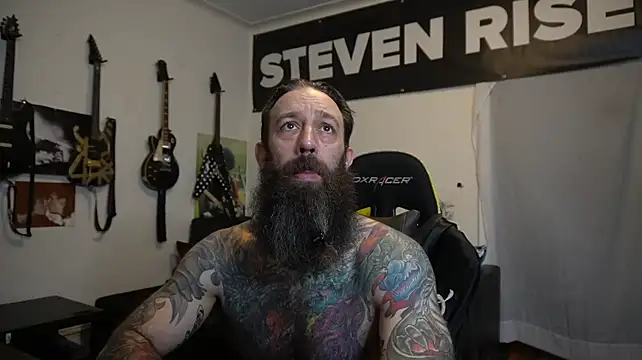 Show modela StevenRiseNYC na web-kameri