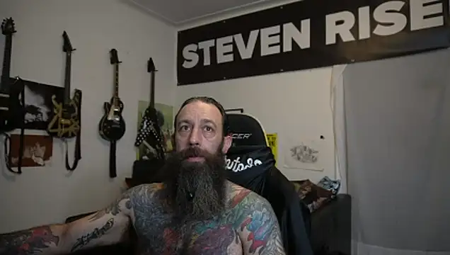 Pertunjukan Kamera Web StevenRiseNYC