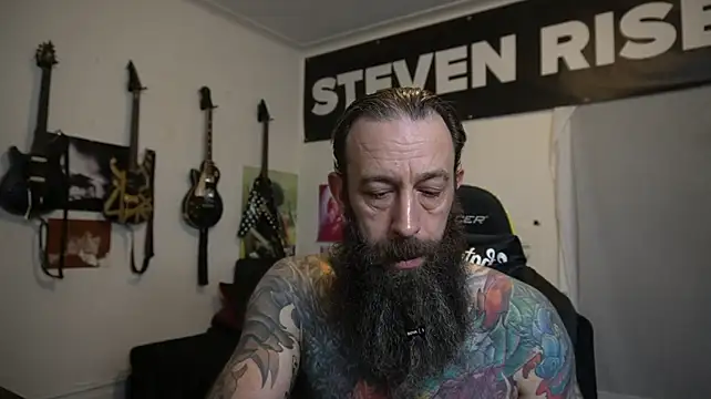 StevenRiseNYC Show in webcam