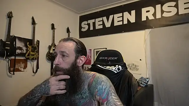 הופעת וובקאם של StevenRiseNYC