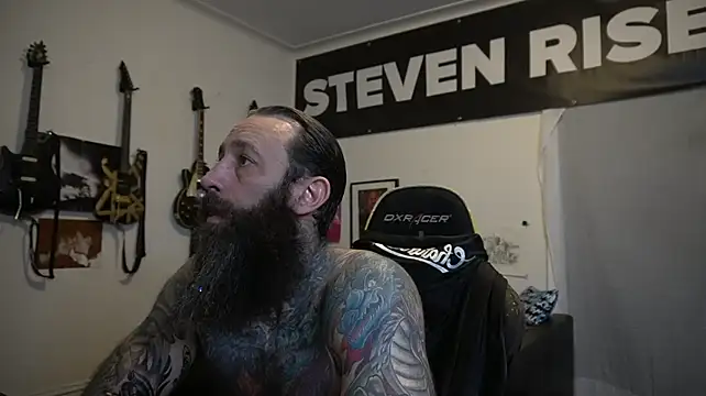 הופעת וובקאם של StevenRiseNYC