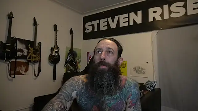 StevenRiseNYC Show in webcam