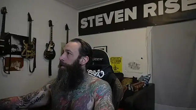 โชว์เว็บแคมของ StevenRiseNYC