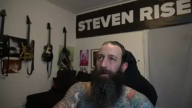 הופעת וובקאם של StevenRiseNYC