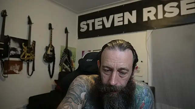 הופעת וובקאם של StevenRiseNYC