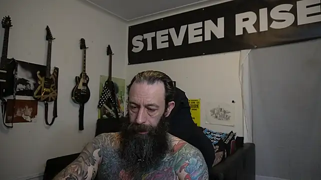 โชว์เว็บแคมของ StevenRiseNYC