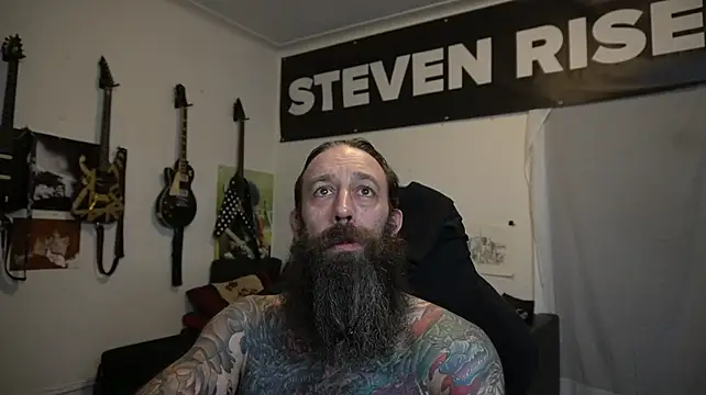 StevenRiseNYC Show in webcam