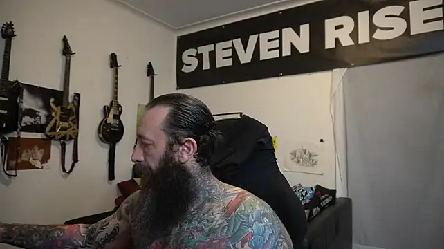 Show modela StevenRiseNYC na web-kameri