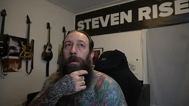 הופעת וובקאם של StevenRiseNYC