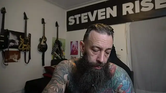 הופעת וובקאם של StevenRiseNYC