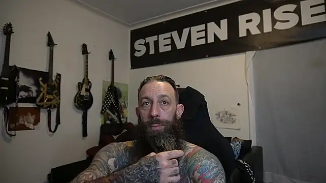 โชว์เว็บแคมของ StevenRiseNYC