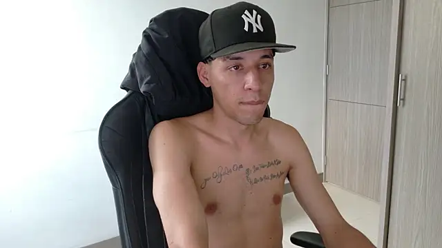 bully_boss Webcam show