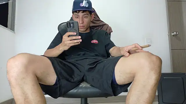 bully_boss Show Webcam