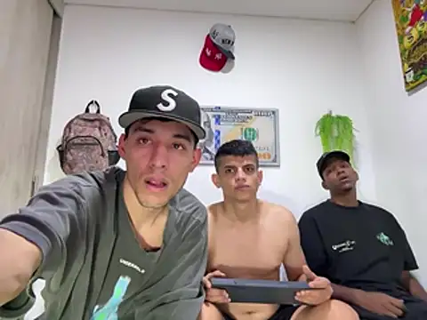 bully_boss webcam show