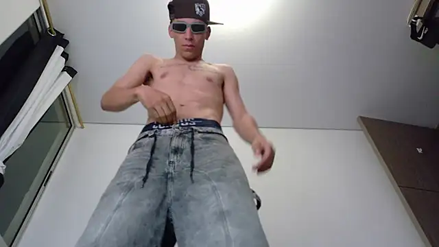 bully_boss Webcam Show