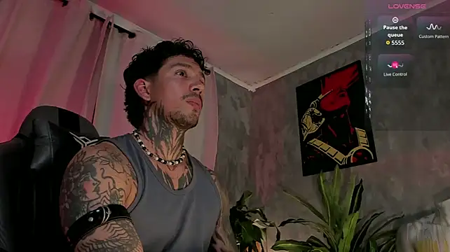 TigerStripes1_ Webcam show