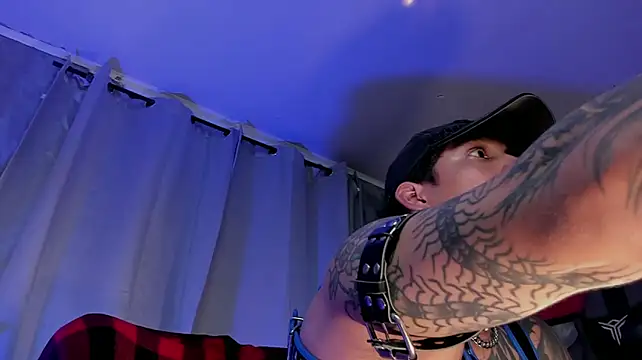 Show de webcam de TigerStripes1_
