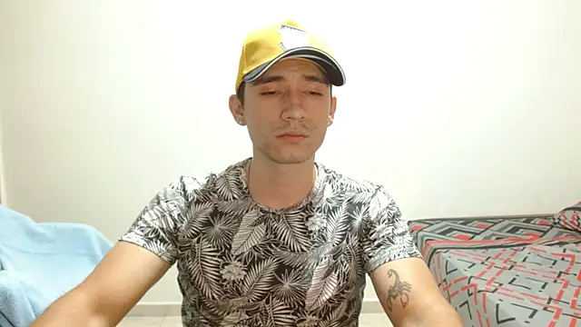ChicoMaloFfF 在線直播表演
