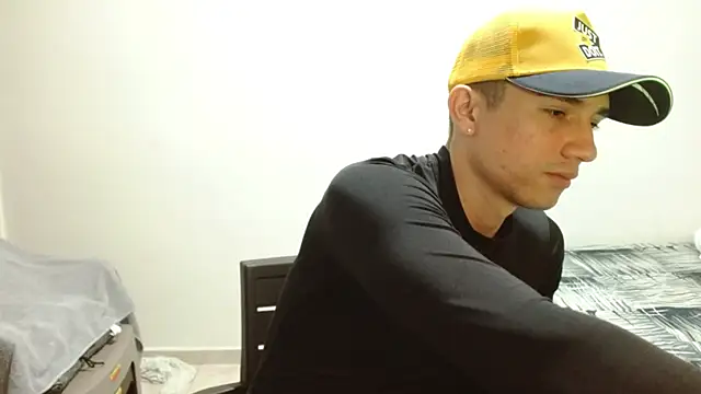 ChicoMaloFfFのライブXXXチャット