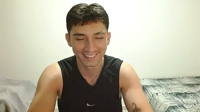 ChicoMaloFfF 网络视讯表演