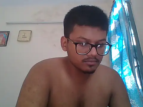 Pertunjukan Kamera Web wel1332