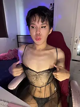 عرض كام Plaxxxtique