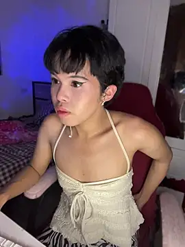 โชว์เว็บแคมของ Plaxxxtique