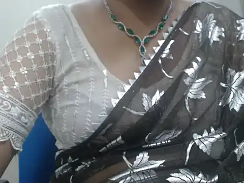 Lovely_Siri_23 Webcam show