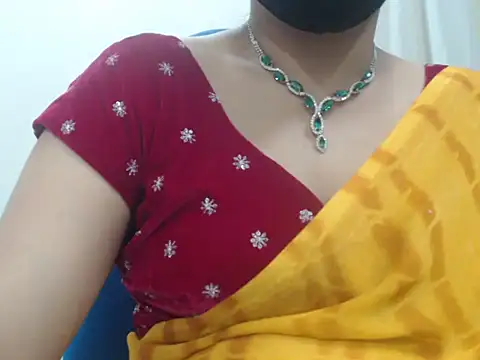 Lovely_Siri_23: вебкам-шоу