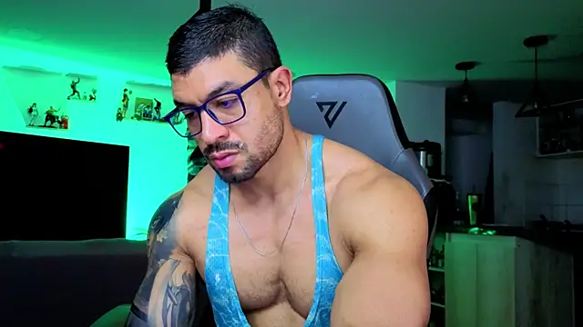 Michael_Diamondのウェブカメラショー