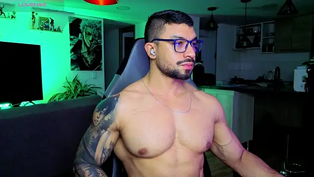 Michael_Diamond Show Webcam