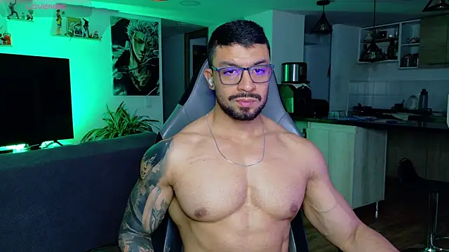 Michael_Diamond Show Webcam