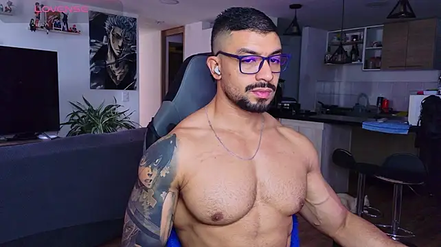 Michael_Diamond Show Webcam
