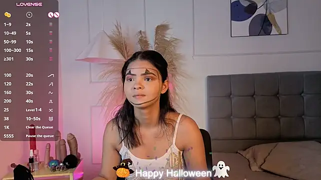 conniecuteE's Webcam Show