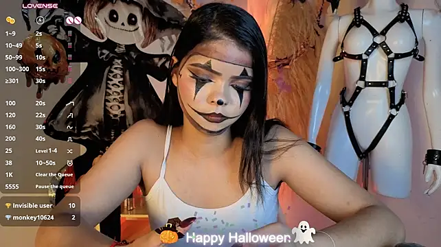 conniecuteE Show in webcam