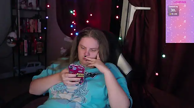 Онлайн чат XXX so_cute777