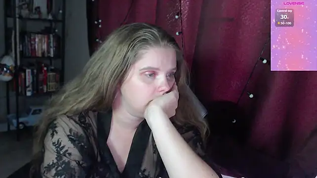 Онлайн чат XXX so_cute777