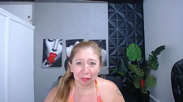 Chat XXX Live Valentinaa_mature
