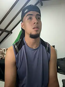 matias_bianco's Webcam Show