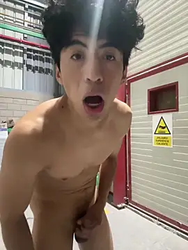 Alexander9827 Show Webcam