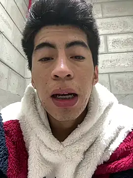 Alexander9827 Show in webcam
