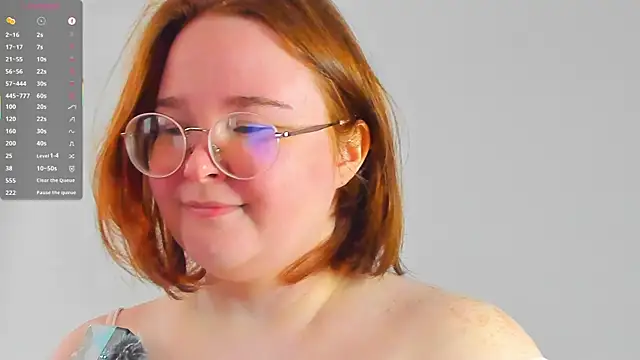 DebbieWoood 即時 XXX 聊天