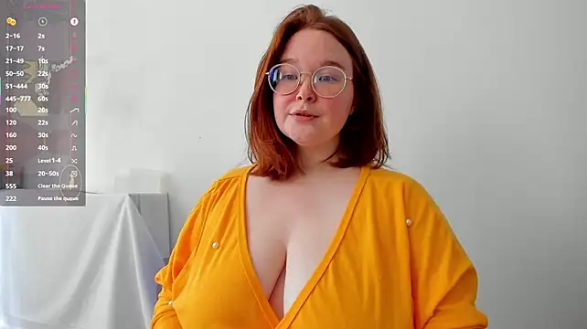 DebbieWoood's Live XXX Chat